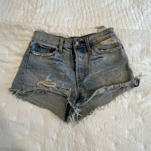 Levi’s Jean Shorts Size 27!